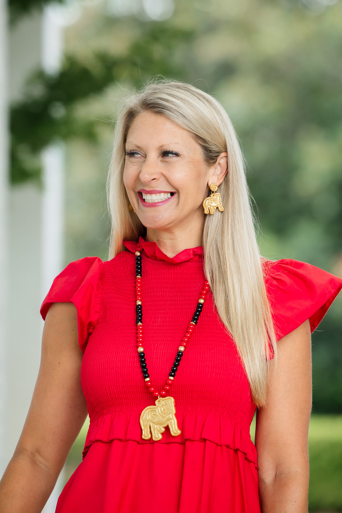 34" Black and Red Jade with Bulldog Medallion