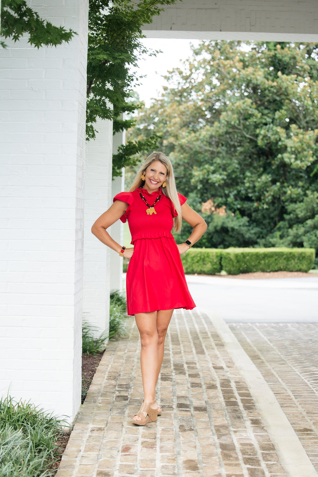 Black and Red Jade Double with Bulldog Medallion