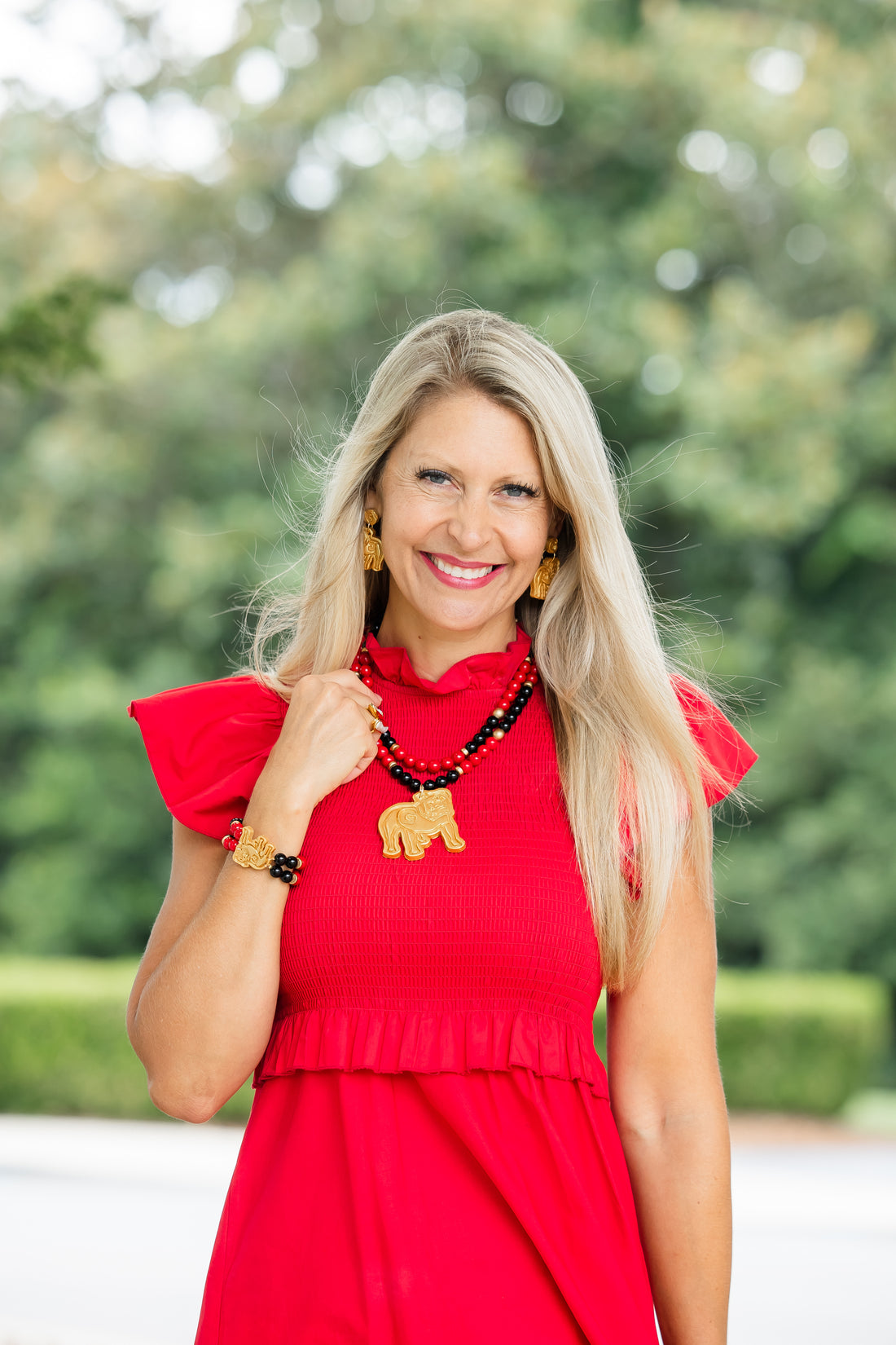 Black and Red Jade Double with Bulldog Medallion