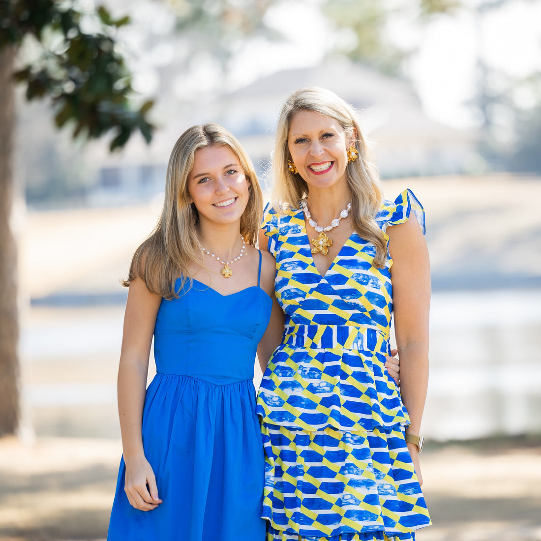 Magnolia Pearl Studs
