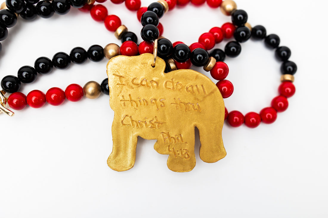 Black and Red Jade Double with Bulldog Medallion