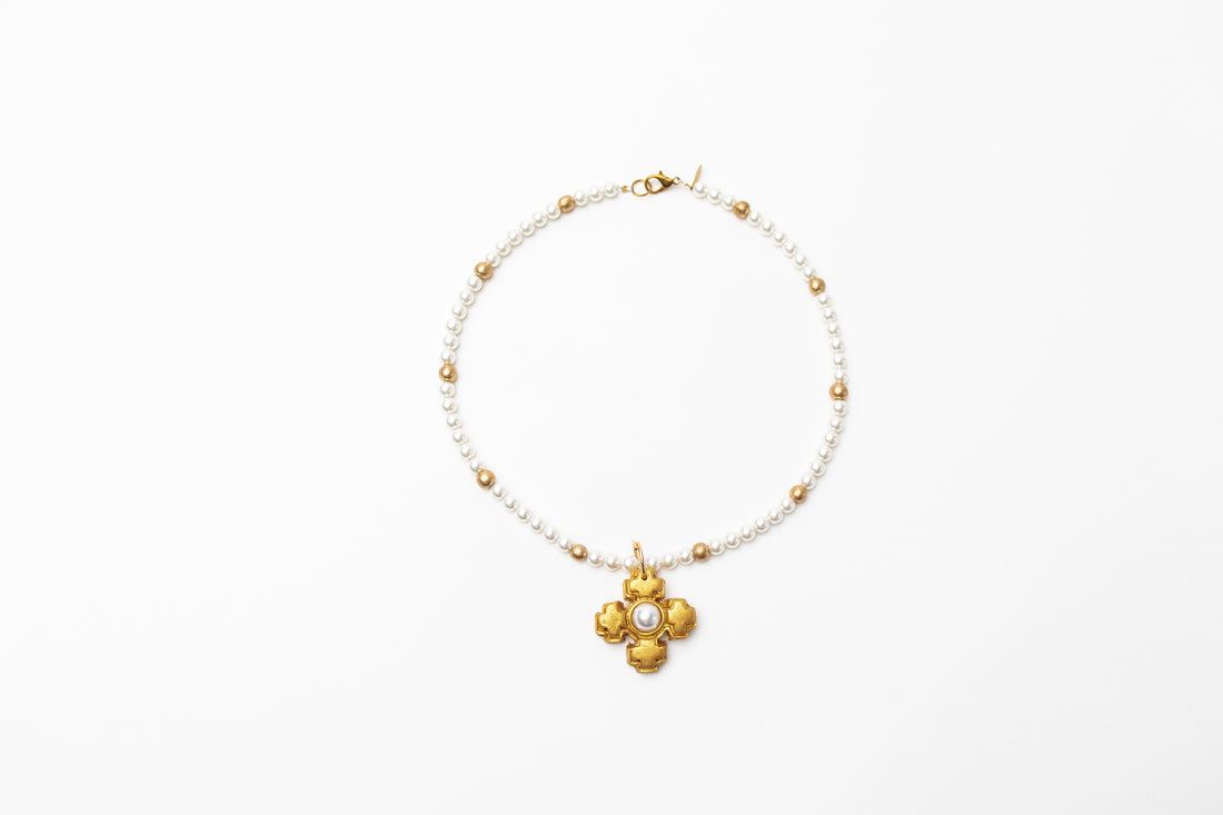 18" Pearls with Small Becky Pearl Cross