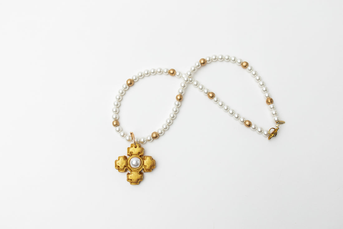 18" Pearls with Small Becky Pearl Cross
