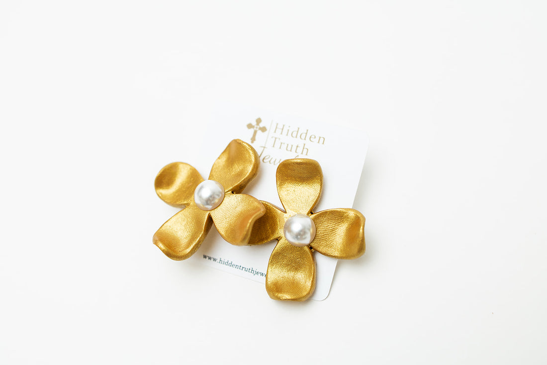 Large Dogwood & Pearl Stud Earrings