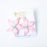 Light Pink Lily Studs