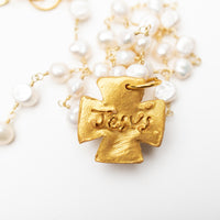 Freshwater Pearl Chain with Anna Pearl Cross