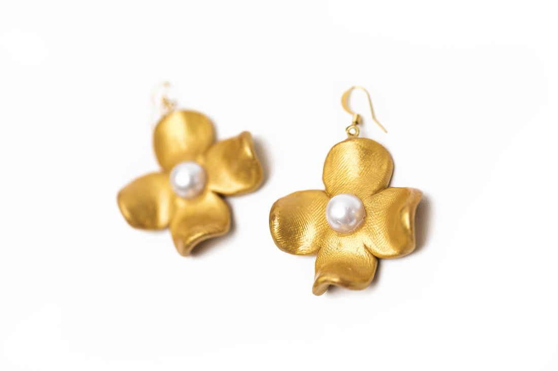 Dogwood Pearl Dangles