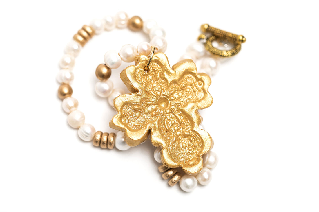 Freshwater Pearls with Cherrie Cross