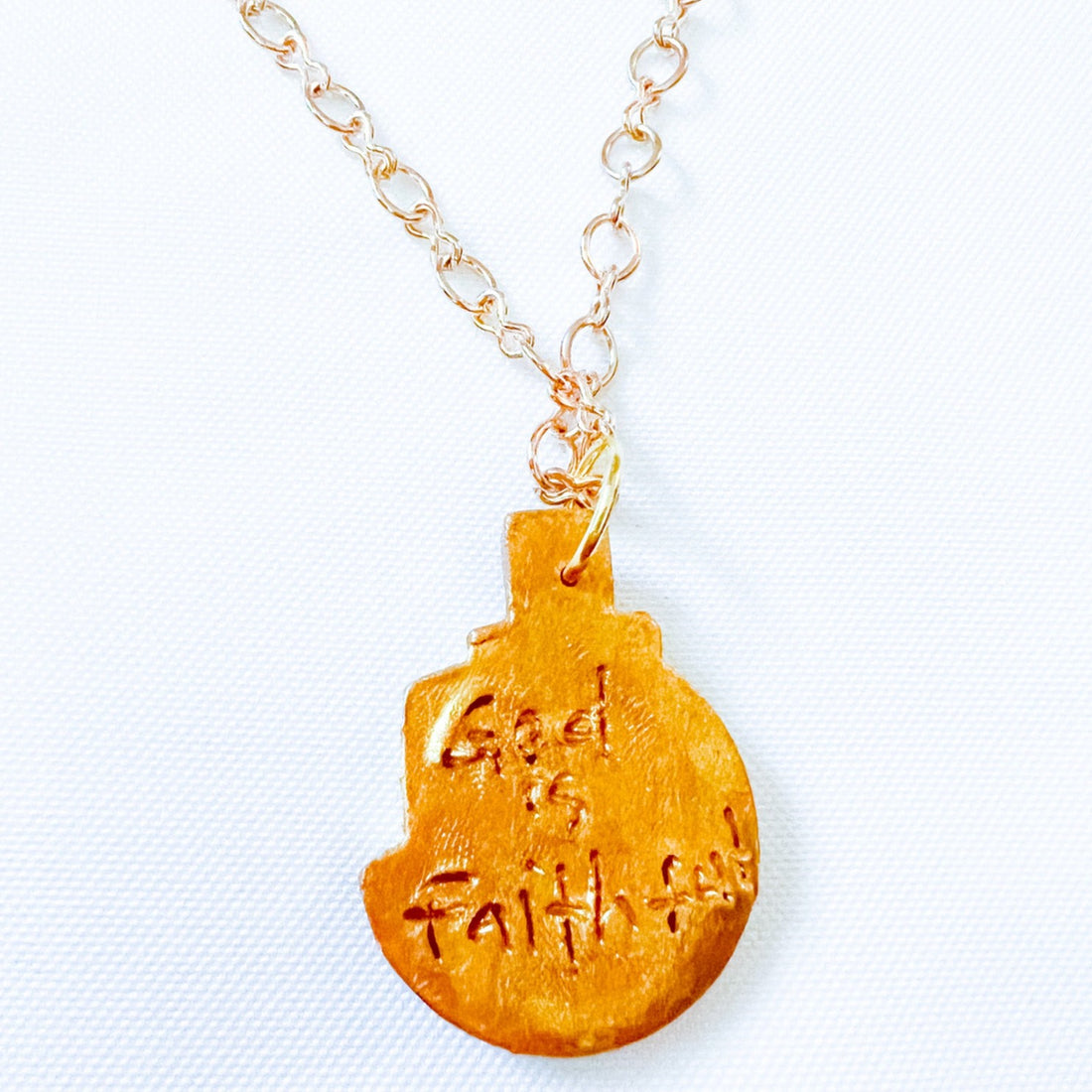 Gold Plated Figure 8 Chain with Military Bulldog