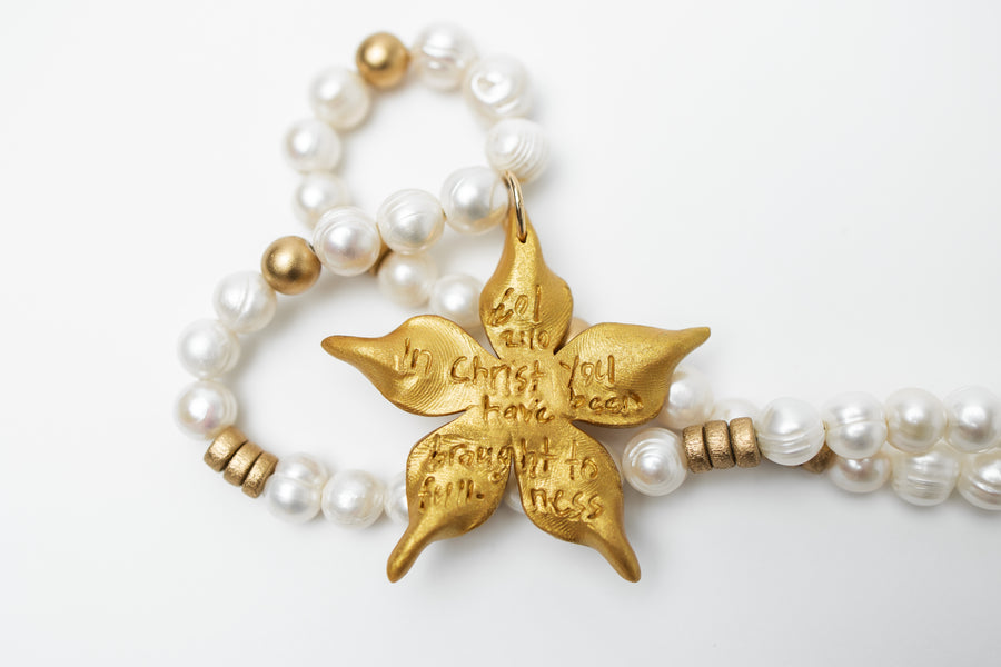Freshwater Pearls with Pearl Stargazer Lily