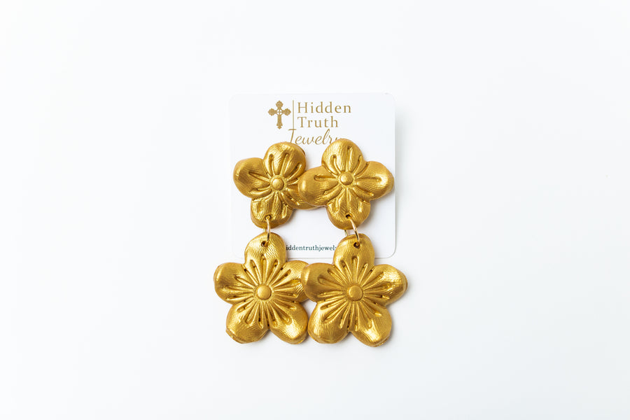 Gardenia Blossom Dangles