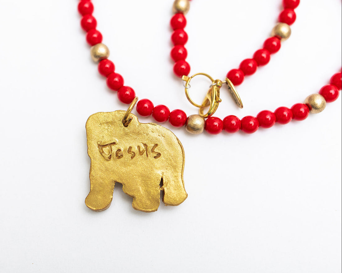 Red Jade Chain with Small Bulldog