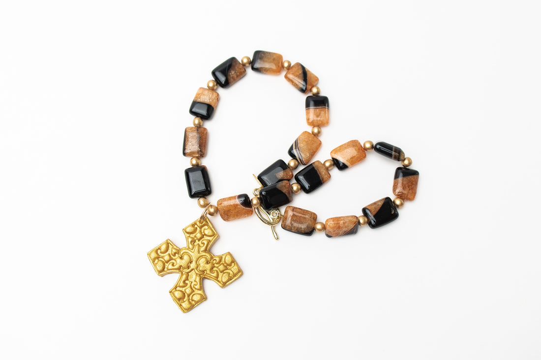 18" Black and Tan Agate with Elaina Cross