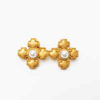 Becky Pearl Studs