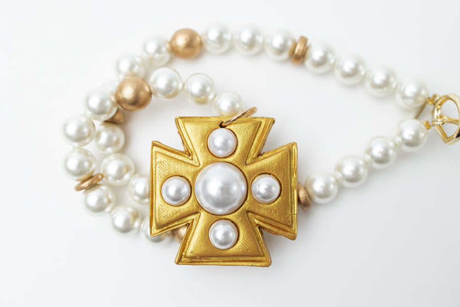 18" Pearls with 5 Pearl Cross