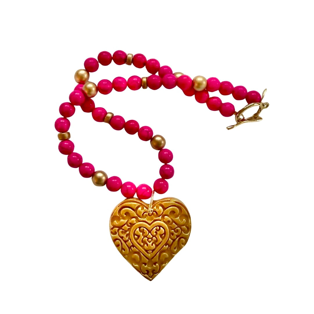 18" Hot Pink Jade with Heart