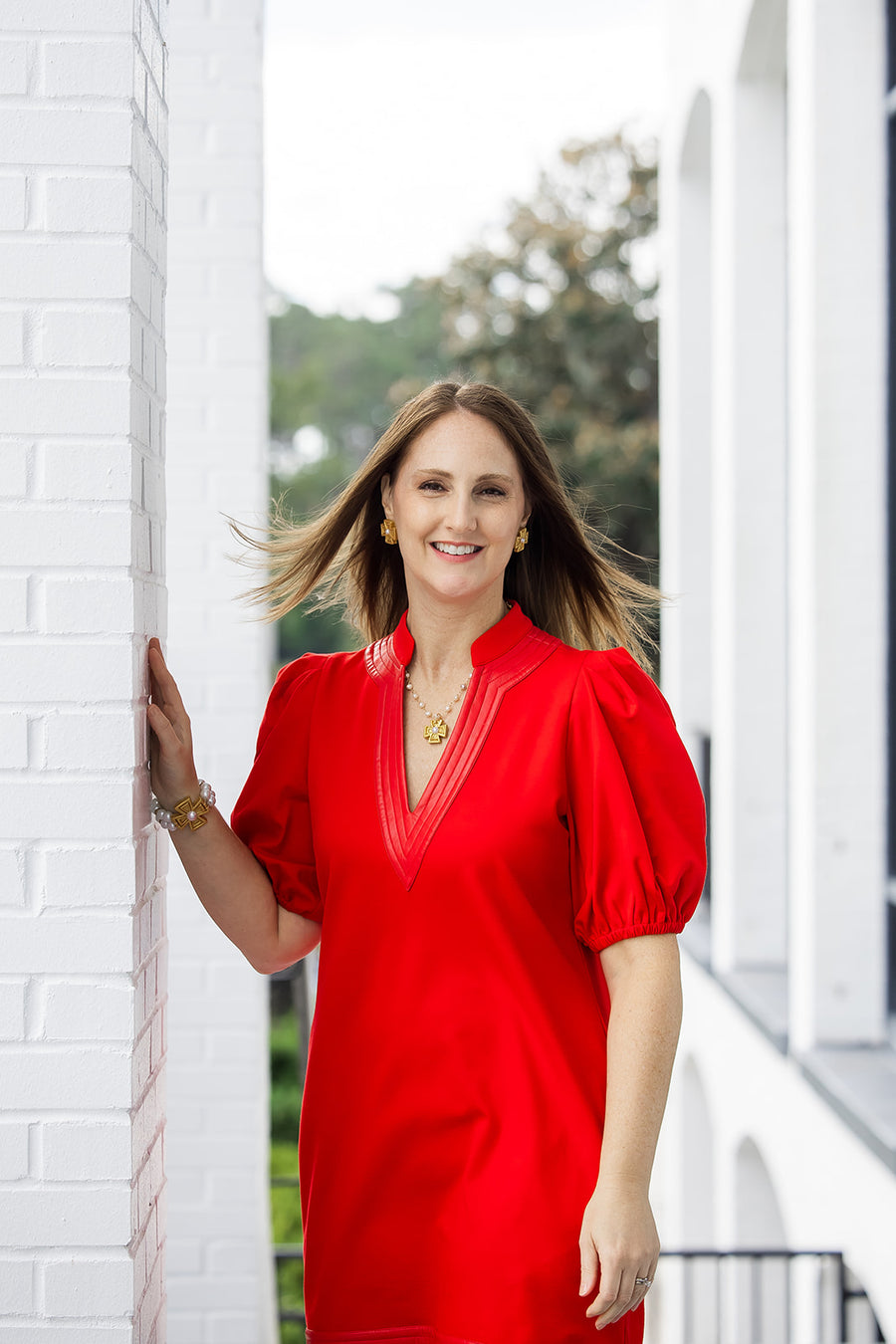 Freshwater Pearl Chain with Anna Pearl Cross