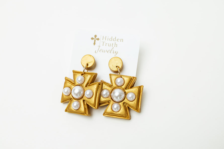 Grace Pearl Dangles