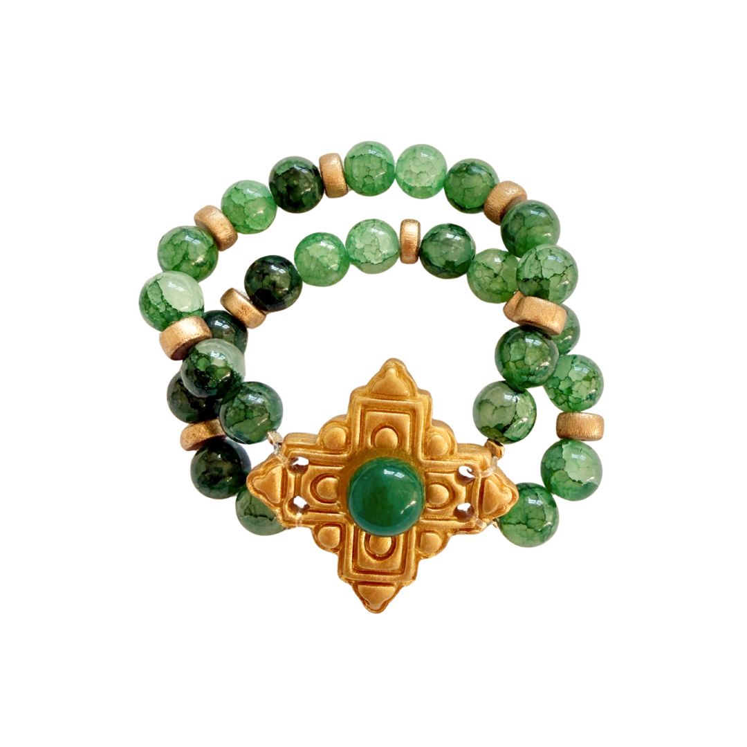 Green crackle crystal Ellie bracelet with gem