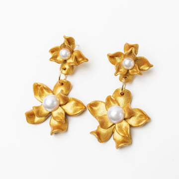 Magnolia Pearl Dangles