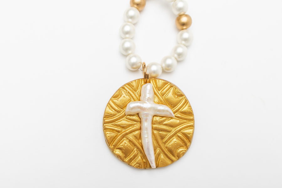 Shell Pearl with Pearl Cross