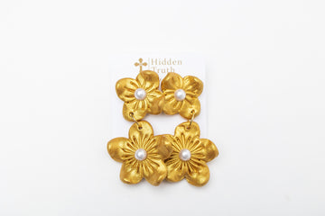 Gardenia Pearl Dangles