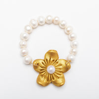 Freshwater Pearls with Gardenia Pearl Blossom Bracelet