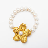 Freshwater Pearls with Gardenia Pearl Blossom Bracelet