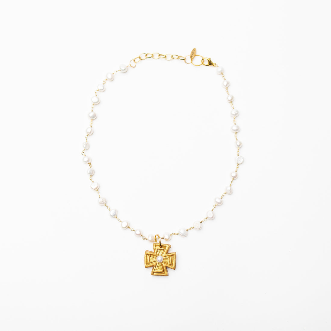 Freshwater Pearl Chain with Anna Pearl Cross