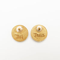 Hannah Studs