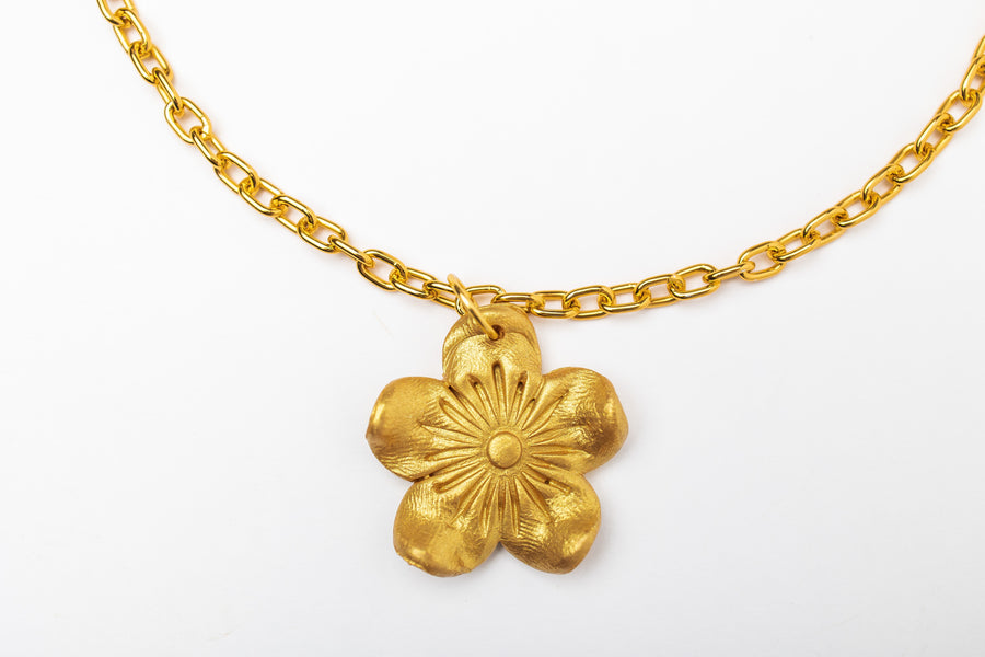 Gold Link Chain with Gardenia Blossom