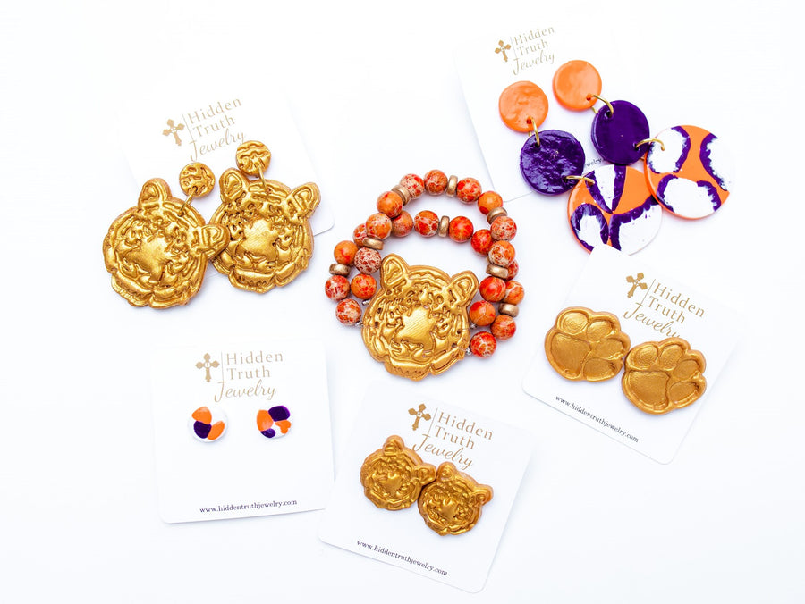 Tiger Studs