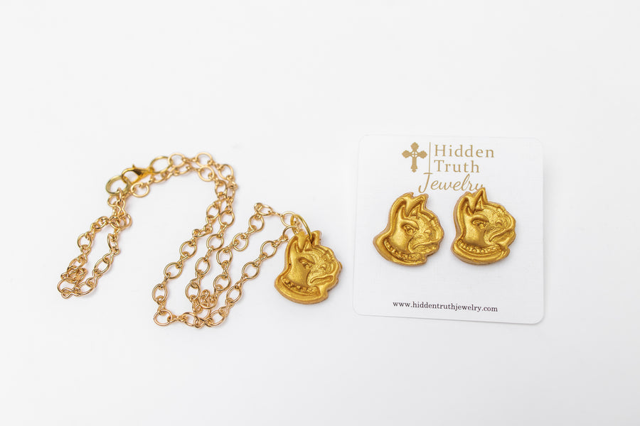 Gold Plated Figure 8 Chain with Terrier