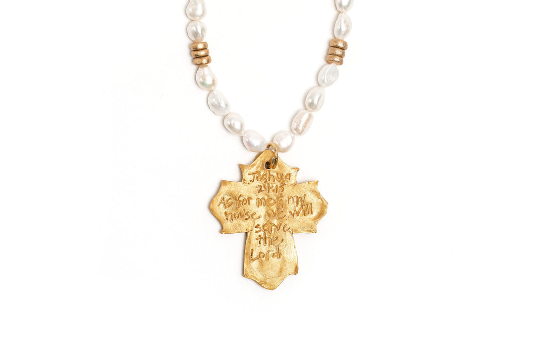 Freshwater Pearls with Leah Cross