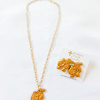 Gold Plated Figure 8 Chain with Gator Necklace