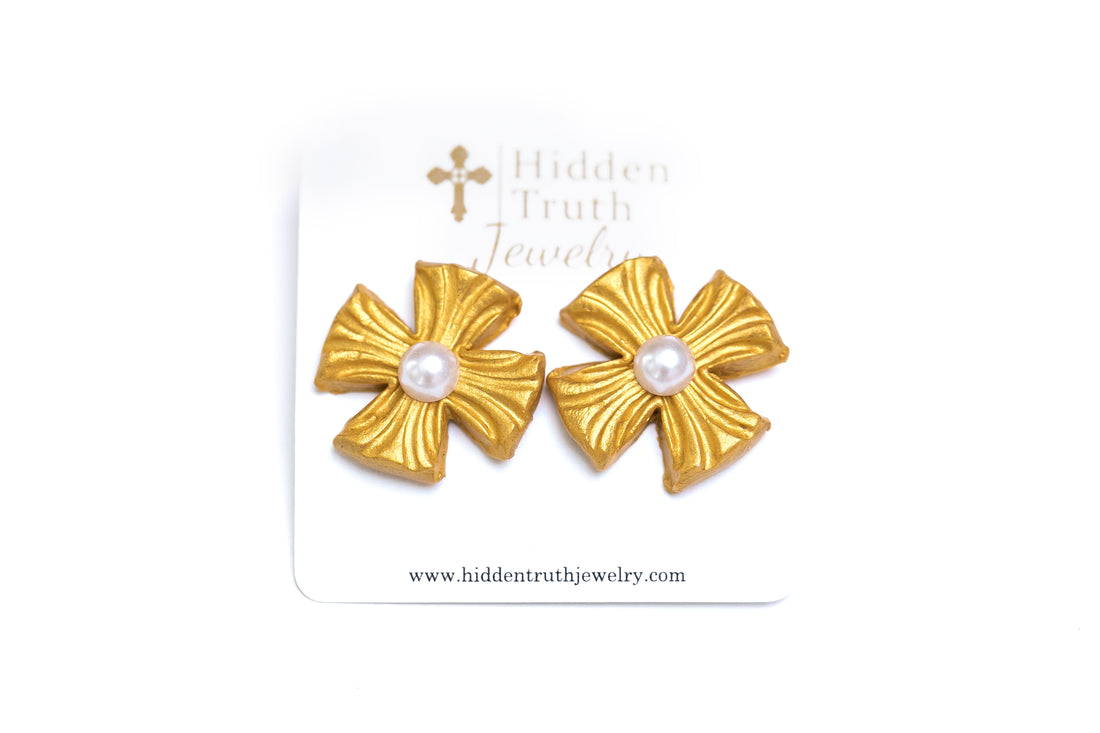 Julia with Pearl Stud Earrings